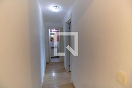 Corredor de apartamento para alugar com 2 quartos, 65m² em Maria Paula, Niterói