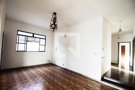 Sala de estar- 1° Piso  de casa para alugar com 6 quartos, 460m² em Caiçaras, Belo Horizonte