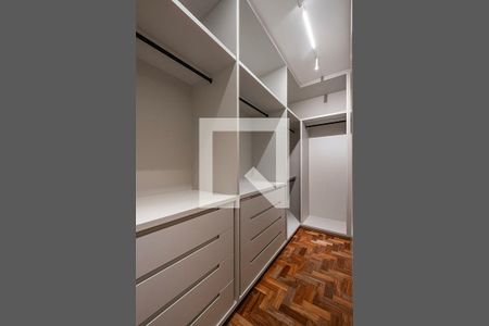Suíte de apartamento à venda com 3 quartos, 137m² em Jardim Paulista, São Paulo