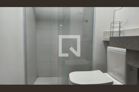 Banheiro de kitnet/studio para alugar com 1 quarto, 25m² em Ipiranga, São Paulo