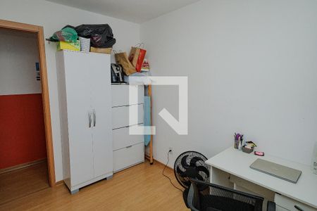 Quarto 1 de apartamento para alugar com 2 quartos, 40m² em Inhoaíba, Rio de Janeiro
