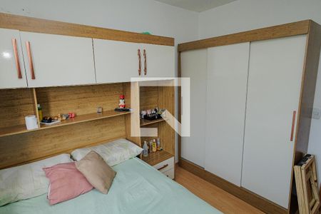Quarto 2 de apartamento para alugar com 2 quartos, 40m² em Inhoaíba, Rio de Janeiro