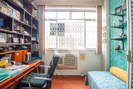 Quarto 1 de apartamento à venda com 4 quartos, 119m² em Tijuca, Rio de Janeiro