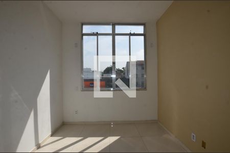 Quarto 1 de apartamento para alugar com 2 quartos, 70m² em Praça Seca, Rio de Janeiro