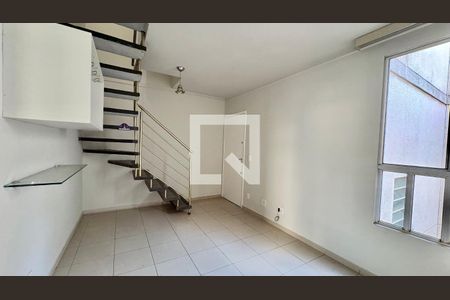Apartamento para alugar com 2 quartos, 90m² em Dom Cabral, Belo Horizonte