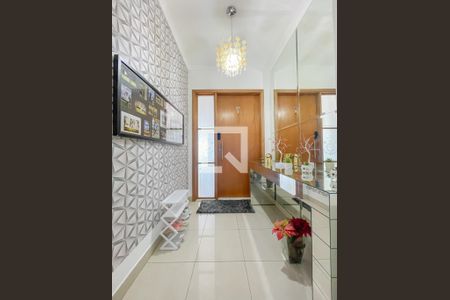 Hall de entrada de apartamento à venda com 3 quartos, 155m² em Vila Osasco, Osasco