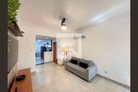 Sala de apartamento para alugar com 3 quartos, 110m² em Copacabana, Rio de Janeiro
