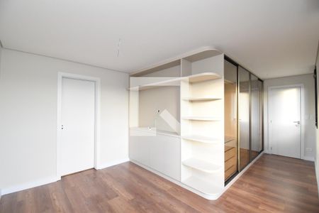 Suíte de casa de condomínio para alugar com 3 quartos, 170m² em Bacacheri, Curitiba