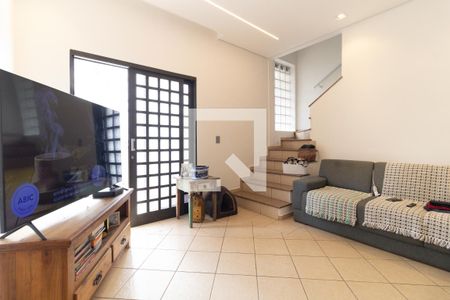 Sala de casa à venda com 3 quartos, 135m² em Vila Dom Pedro I, São Paulo