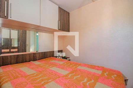 Quarto 1 de apartamento para alugar com 2 quartos, 43m² em Parque Santa Fé, Porto Alegre