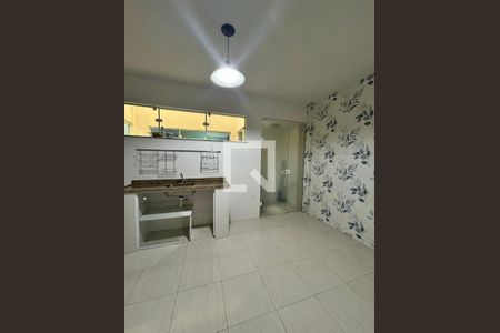 Cozinha de apartamento para alugar com 2 quartos, 70m² em São Pedro, Juiz de Fora