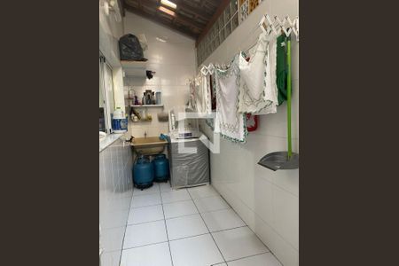 LAVANDERIA de casa de condomínio à venda com 2 quartos, 130m² em Centro, Osasco