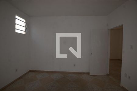 Quarto 1 de casa para alugar com 2 quartos, 60m² em Bento Ribeiro, Rio de Janeiro