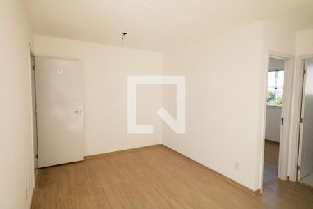 Sala de apartamento para alugar com 2 quartos, 49m² em Cosmos, Rio de Janeiro