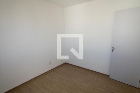 Quarto 2 de apartamento para alugar com 2 quartos, 49m² em Cosmos, Rio de Janeiro