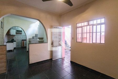 Sala de casa à venda com 2 quartos, 165m² em Casa Grande, Diadema