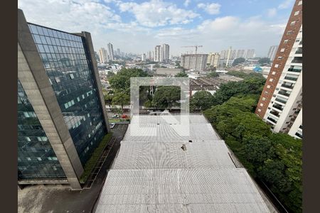 Vista  de apartamento para alugar com 2 quartos, 32m² em Jardim Caravelas, São Paulo