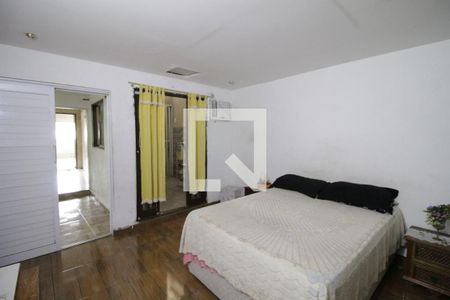Quarto 1 de casa para alugar com 2 quartos, 90m² em Curicica, Rio de Janeiro