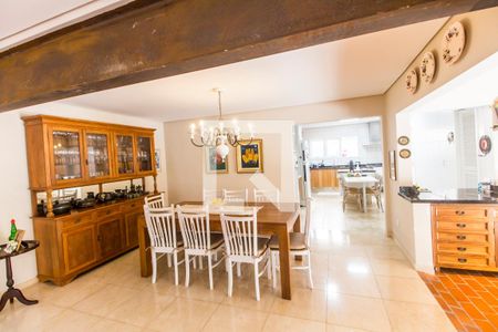 Sala  de casa de condomínio à venda com 4 quartos, 680m² em Residencial Zero (tambore), Santana de Parnaíba