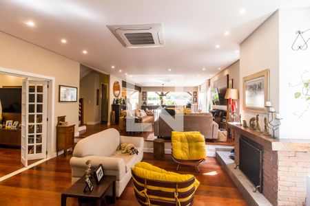 Sala  de casa de condomínio à venda com 4 quartos, 680m² em Residencial Zero (tambore), Santana de Parnaíba