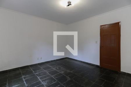 Quarto 1 de casa para alugar com 3 quartos, 166m² em Parque Peruche, São Paulo