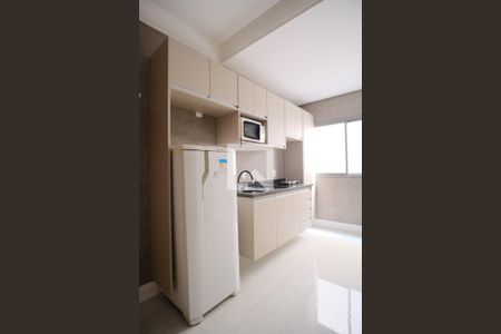 Cozinha de kitnet/studio para alugar com 1 quarto, 32m² em Vila Gomes Cardim, São Paulo