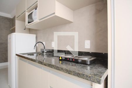 Cozinha de kitnet/studio para alugar com 1 quarto, 32m² em Vila Gomes Cardim, São Paulo