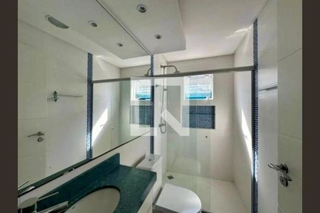 Banheiro da Suíte de casa para alugar com 5 quartos, 220m² em Barra da Lagoa, Florianópolis