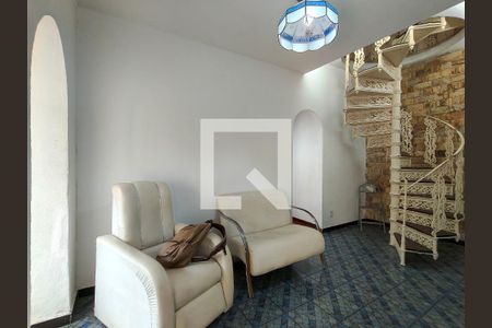 Sala de casa à venda com 4 quartos, 154m² em Vila Isabel, Rio de Janeiro