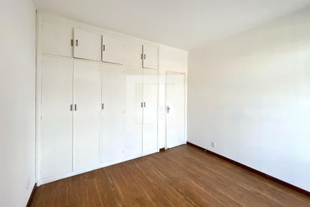 Suite 1 de apartamento para alugar com 3 quartos, 100m² em São Pedro, Belo Horizonte
