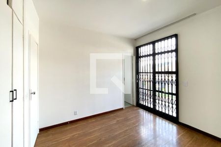Suite 1 de apartamento para alugar com 3 quartos, 100m² em São Pedro, Belo Horizonte