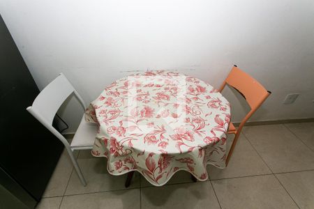 Sala de apartamento para alugar com 2 quartos, 53m² em Vila Talarico, São Paulo