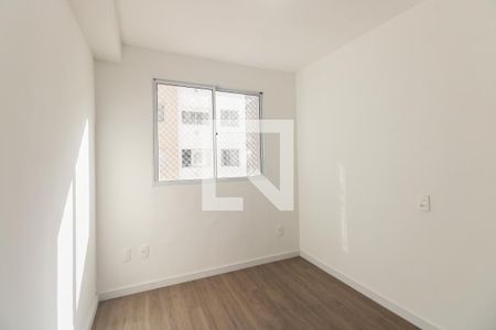 Quarto 1 de apartamento para alugar com 2 quartos, 34m² em Vila California, São Paulo