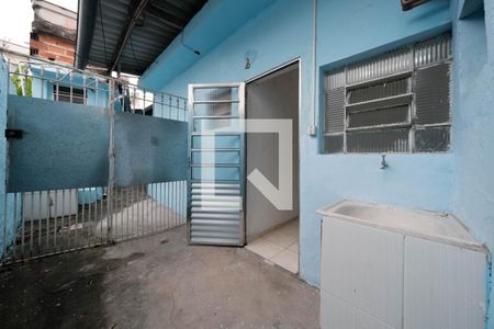 Kitnet de casa para alugar com 1 quarto, 35m² em Cidade Patriarca, São Paulo