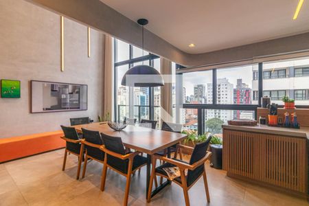 Sala de apartamento à venda com 2 quartos, 115m² em Vila Olímpia, São Paulo