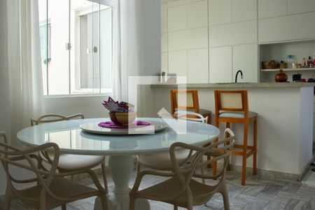 Apartamento para alugar com 3 quartos, 90m² em Passagem, Cabo Frio
