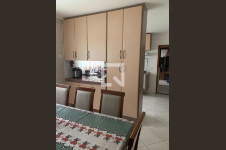 SALA de casa à venda com 3 quartos, 152m² em Pestana, Osasco