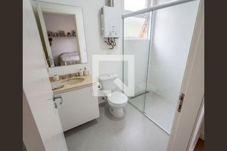 Banheiro de apartamento para alugar com 2 quartos, 79m² em Barra da Tijuca, Rio de Janeiro