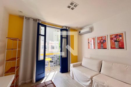 Sala 2 de apartamento para alugar com 3 quartos, 92m² em Copacabana, Rio de Janeiro