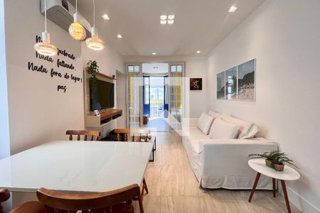 Sala de apartamento para alugar com 3 quartos, 92m² em Copacabana, Rio de Janeiro