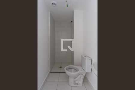 Banheiro de apartamento à venda com 2 quartos, 34m² em Vila Prel, São Paulo