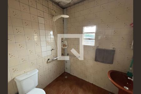 Banheiro 1 de casa à venda com 4 quartos, 270m² em Parque Boturussu, São Paulo