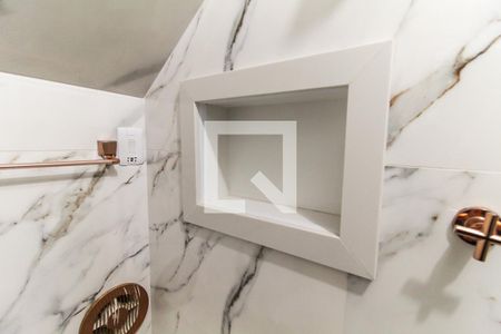 Banheiro da Suíte de casa para alugar com 2 quartos, 90m² em Jardim Dalmo, São Paulo