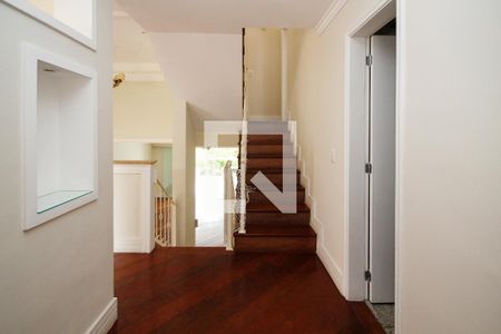Hall de Entrada de casa de condomínio para alugar com 5 quartos, 300m² em Jardim Sao Vicente, Cotia