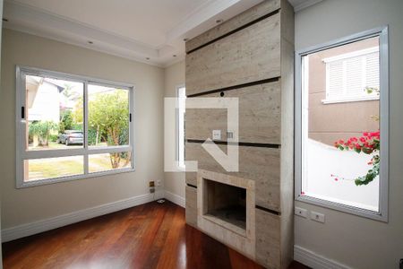Sala Lareira de casa de condomínio para alugar com 5 quartos, 300m² em Jardim Sao Vicente, Cotia