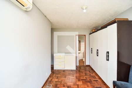 Quarto de apartamento à venda com 1 quarto, 40m² em Parque Santa Fé, Porto Alegre