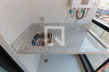 Varanda e área de serviço de apartamento para alugar com 1 quarto, 27m² em Vila Dom Pedro Ii, São Paulo