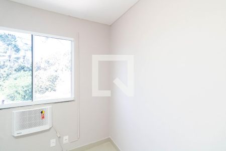 Quarto 1 de apartamento para alugar com 3 quartos, 62m² em Campo Grande, Rio de Janeiro