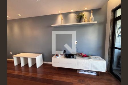 Sala de apartamento para alugar com 2 quartos, 81m² em Recreio dos Bandeirantes, Rio de Janeiro