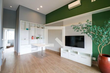Sala / Cozinha de apartamento para alugar com 1 quarto, 85m² em Itaim Bibi, São Paulo
